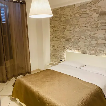 Venera House Appartement *