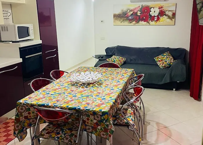 Venera House Aci Trezza
